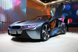宝马i8