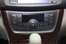 东风日产新轩逸