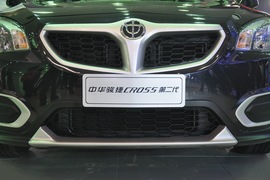 中华骏捷CROSS第二代北京车展实拍