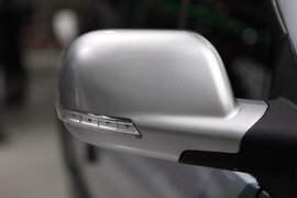 风行景逸LV北京车展实拍