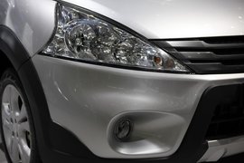 风行景逸LV北京车展实拍