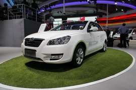   东风风神S30 EV北京车展实拍