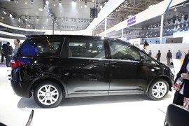 帝豪EV8