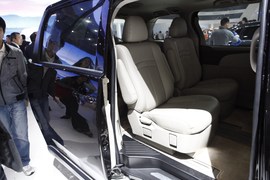 帝豪EV8