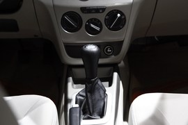 长安悦翔V3