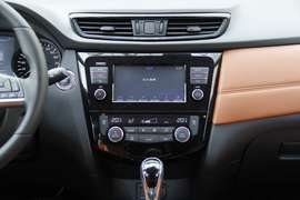 2017款日产奇骏2.5L