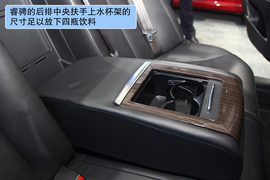 长安RAETON北京车展实拍