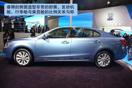 长安RAETON北京车展实拍