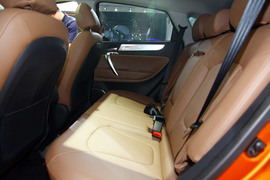 2012款江淮瑞鹰II北京车展实拍