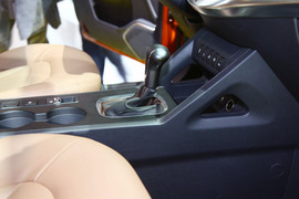 2012款江淮瑞鹰II北京车展实拍