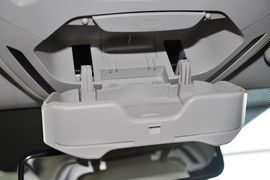 2012款福特福克斯两厢2.0L手自一体豪华运动型