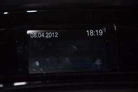 2012款福特福克斯两厢2.0L手自一体豪华运动型