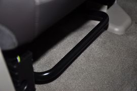 2012款福特福克斯三厢1.6L手动风尚型