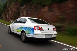 迈腾蓝驱外观图