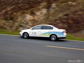 迈腾蓝驱外观图