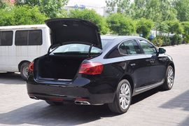 2012款荣威950