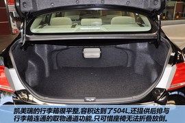 2012款丰田凯美瑞200E