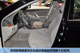 2012款丰田凯美瑞200E