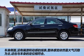 2012款丰田凯美瑞200E