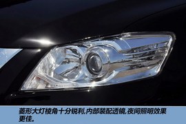 2012款丰田凯美瑞200E