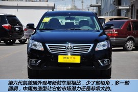 2012款丰田凯美瑞200E