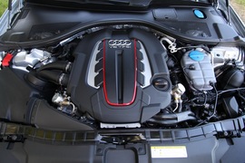 2012款奥迪S6德国试驾实拍