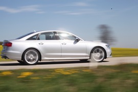 2012款奥迪S6德国试驾实拍