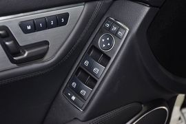 2012款奔驰C63
