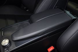 2012款奔驰C63