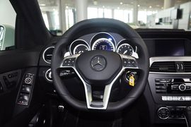 2012款奔驰C63