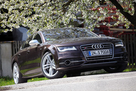 2012款奥迪S7德国试驾实拍