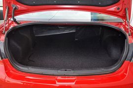 2012款一汽马自达睿翼2.0L精英版