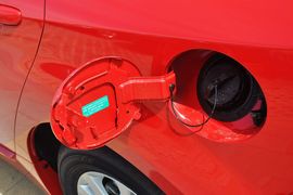 2012款一汽马自达睿翼2.0L精英版