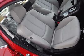 2012款一汽马自达睿翼2.0L精英版