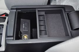 2012款一汽马自达睿翼2.0L精英版