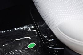 2012款一汽马自达睿翼2.0L精英版