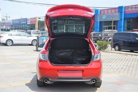 2012款一汽马自达睿翼轿跑车2.0L豪华版