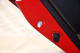 2012款一汽马自达睿翼轿跑车2.0L豪华版