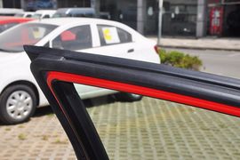 2012款一汽马自达睿翼轿跑车2.0L豪华版