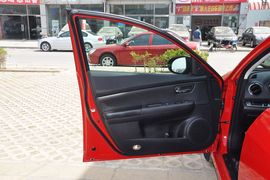 2012款一汽马自达睿翼轿跑车2.0L豪华版