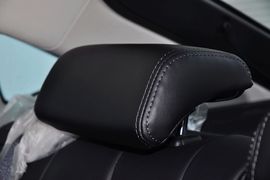 2012款一汽马自达睿翼轿跑车2.0L豪华版