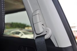 2012款一汽马自达睿翼轿跑车2.0L豪华版