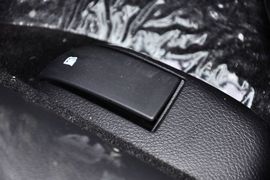 2012款一汽马自达睿翼轿跑车2.0L豪华版