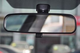 2012款一汽马自达睿翼轿跑车2.0L豪华版