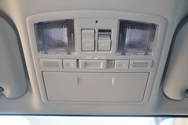 2012款一汽马自达睿翼轿跑车2.0L豪华版