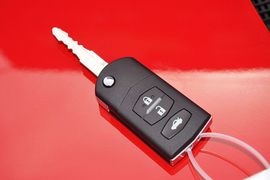 2012款一汽马自达睿翼轿跑车2.0L豪华版