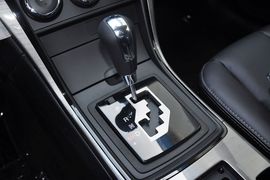2012款一汽马自达睿翼轿跑车2.0L豪华版