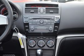 2012款一汽马自达睿翼轿跑车2.0L豪华版