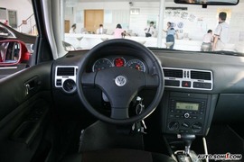 2008款大众高尔夫五彩奥运版