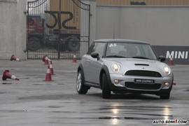 试驾MINI